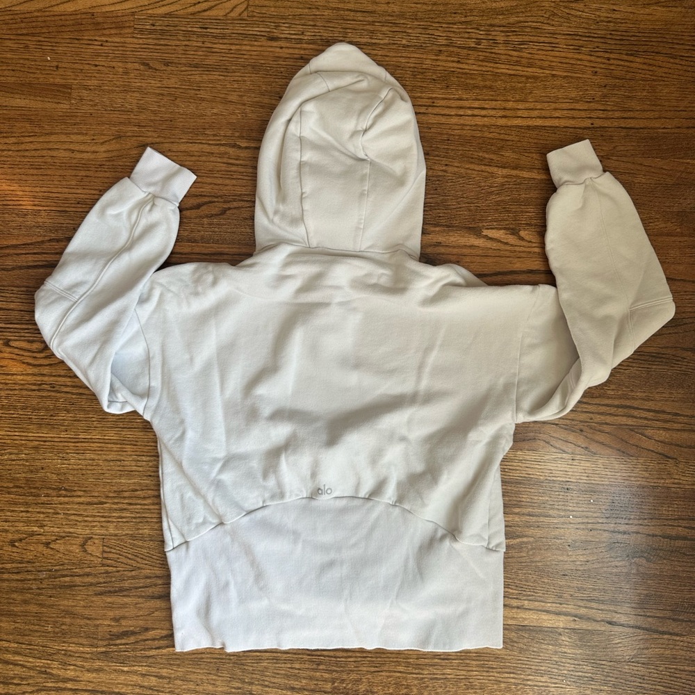 ALO Cream Pullover Hoodie - Cozy Everyday Sweatshirt - Picture 2 of 5